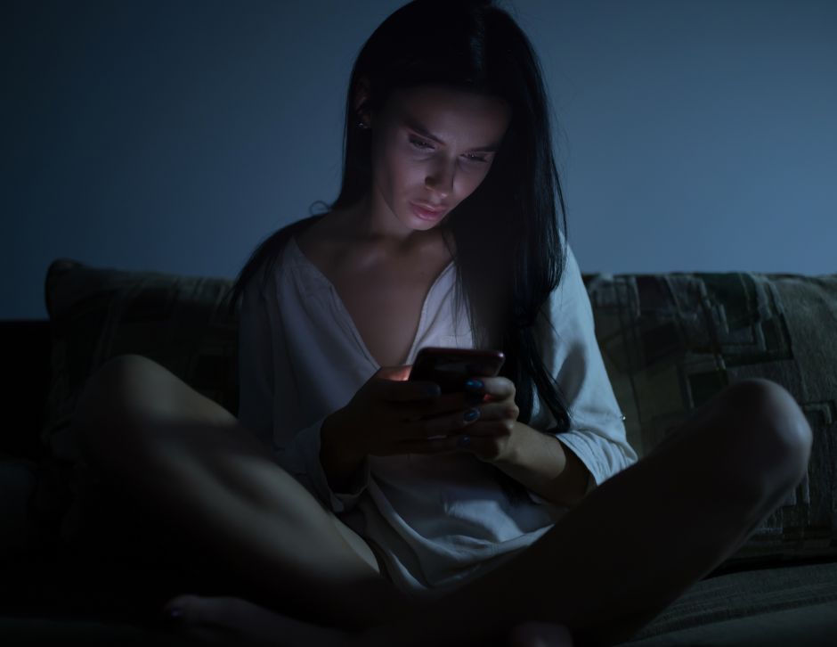 How Screen Time Affects Brain Health and Longevity